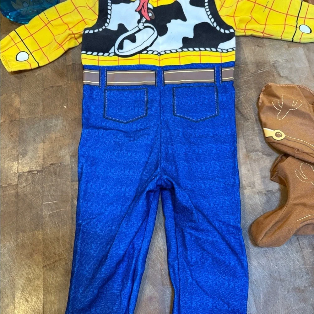 Disney Pixar Toy Story Woody Cowboy Costume Sz 12-18 months Halloween Costume - Picture 9 of 14